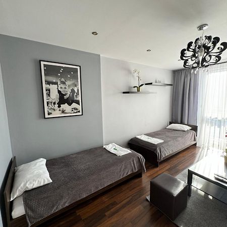 Apartament Sandra Кельце Екстер'єр фото